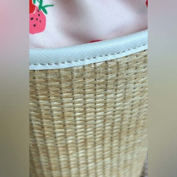 Kate Spade New York Picnic in the Park Straw Crossbody - Picture 2 of 5